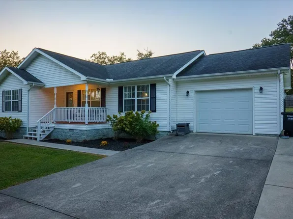 125 Oak View Dr, Jasper, TN 37347