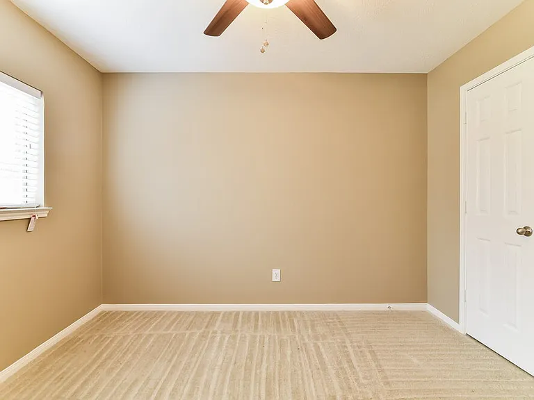 3122 Rainpark Ln — Photo 13