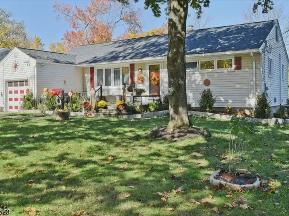 7 Rosewood Dr, Madison, NJ 07940