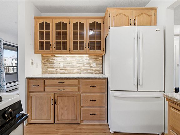 4th image of 7500 Cahill Rd APT 215C