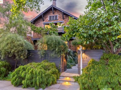 3023 Benvenue Ave, Berkeley, CA, 94705