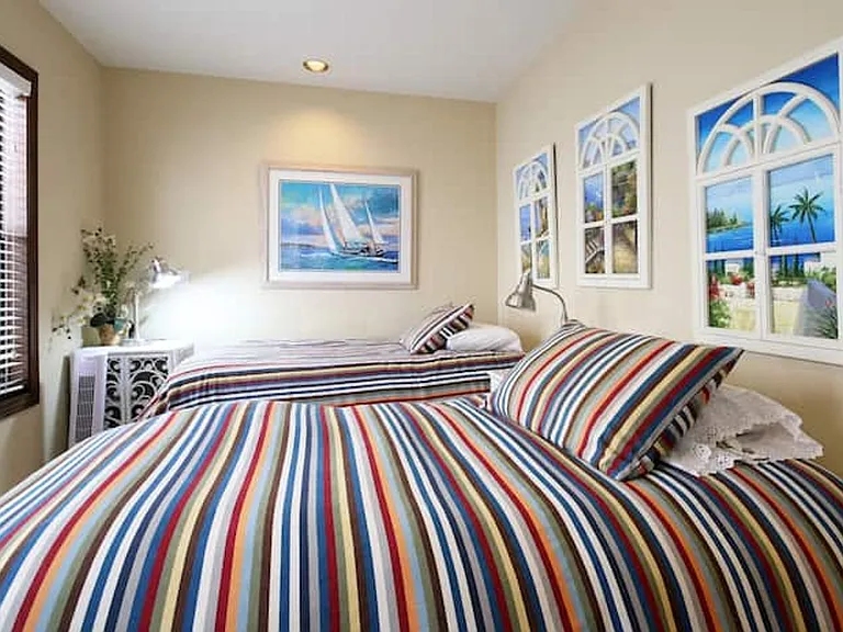 2645 Ocean Front Walk — Photo 41
