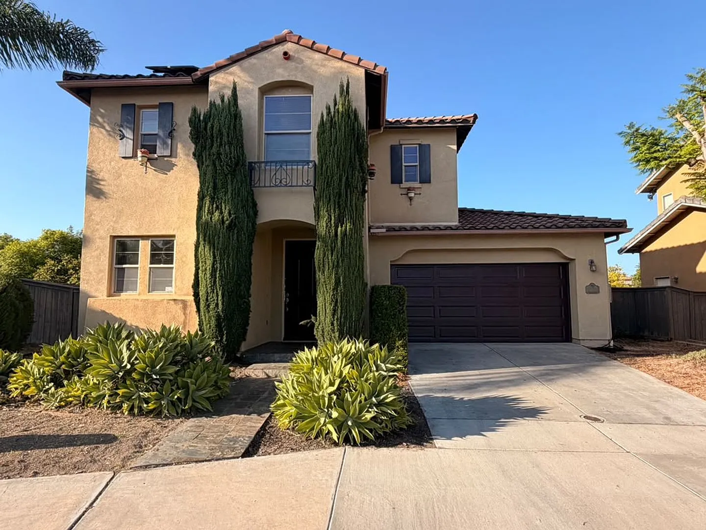 Townhome for Rent — Photo 1