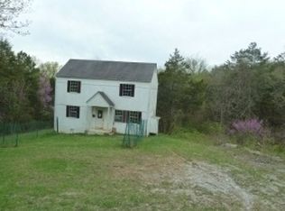 447 Davis Rd, Strawberry Plains, TN 37871