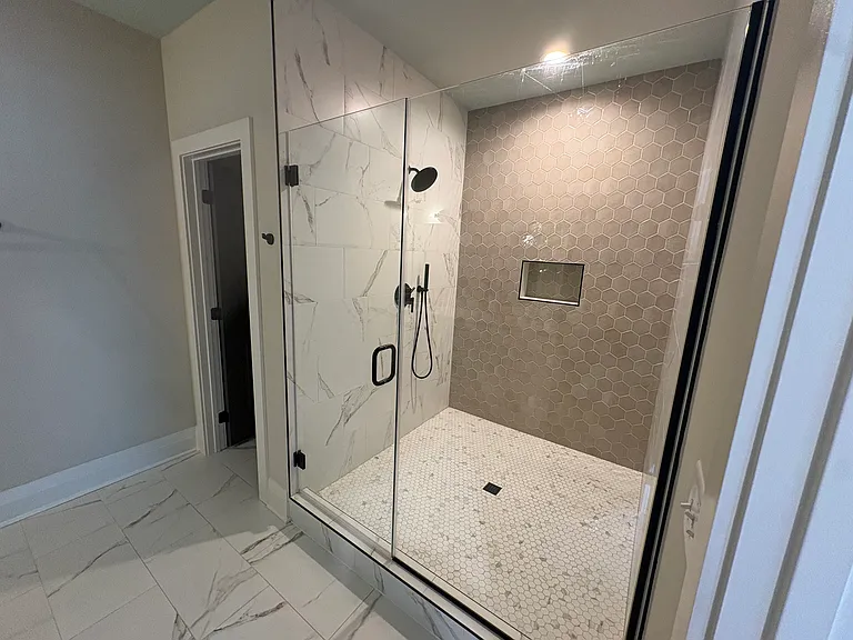 1201 Valerie Ln — Photo 10
