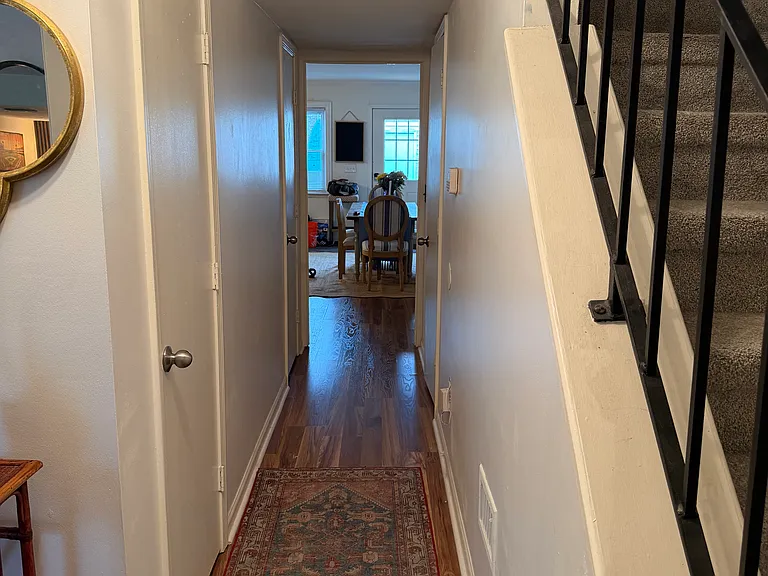 2914 Cathedral Ln — Photo 5