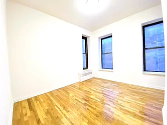Rented by Manhattan Spaces