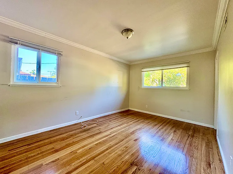 668 Santa Coleta Ct — Photo 11