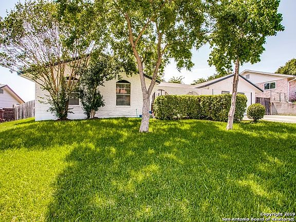 2nd image of 2131 Cross Key Dr