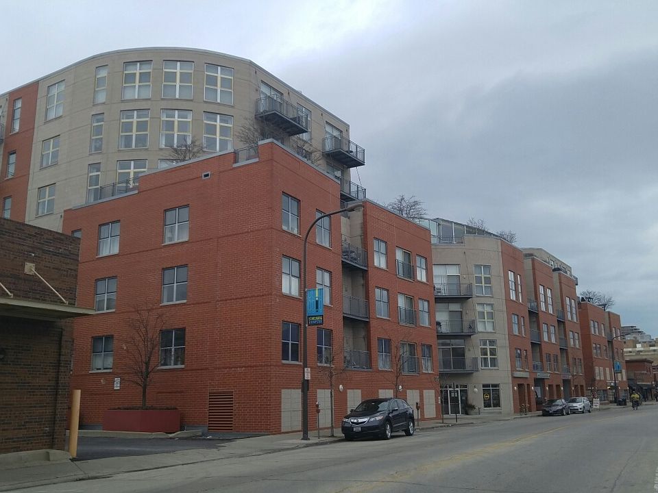 1st image of 1224 Chicago Ave APT 206