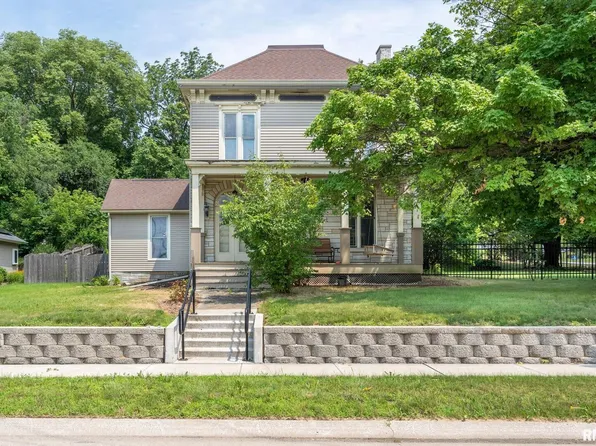 102 N High St, Port Byron, IL 61275