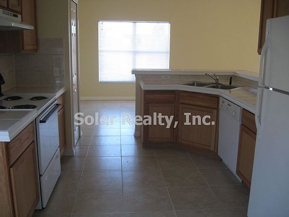 5th image of 1643 Sage Creek Ct