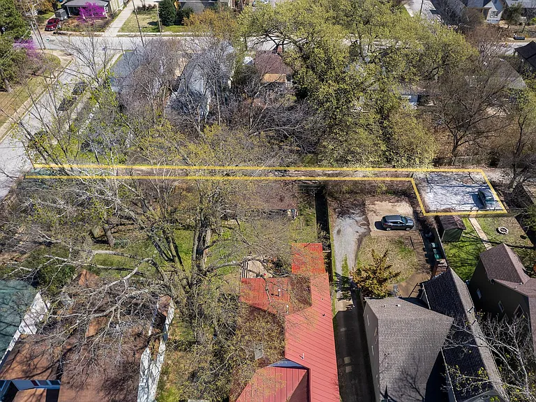 522 Summitt St — Photo 21