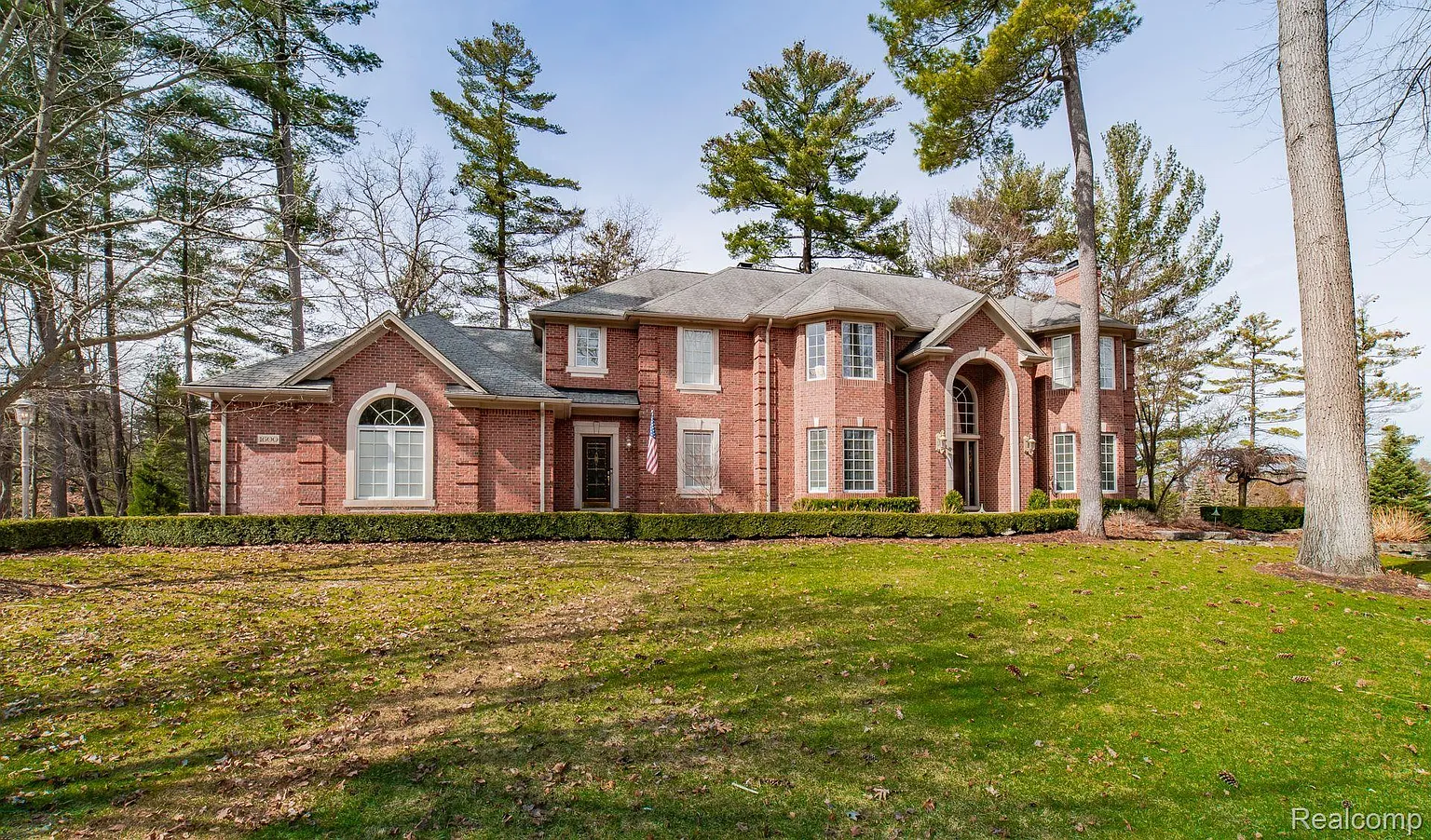 1600 Chieftan Cir photo 1