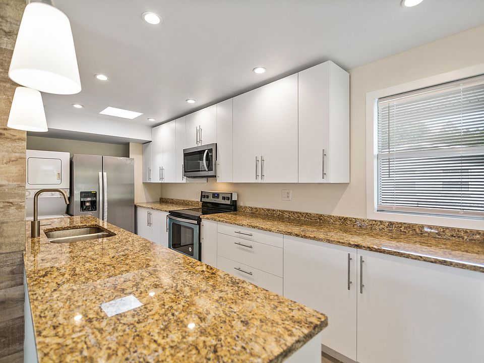 1st image of 4558 Key Woodley Dr S