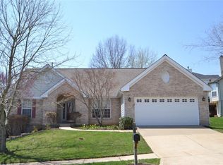 408 Roosevelt Woods Ct, Fenton, MO