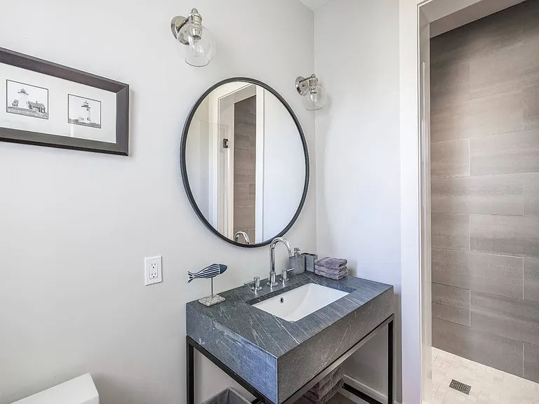 11 Indian Hill Rd — Photo 16