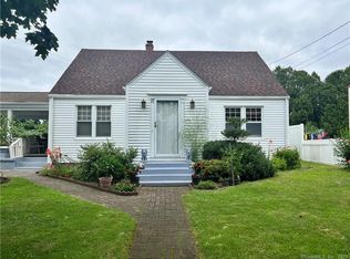 23 Surrey Ln, Norwich, CT 06360