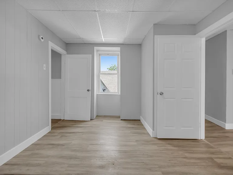 149 W Ridge St #3A — Photo 9