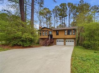 5870 Wellborn Trl, Lithonia, GA 30058