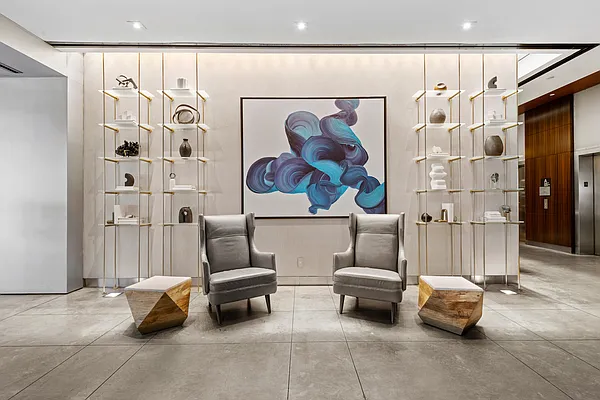 Sold by Compass | media 10
