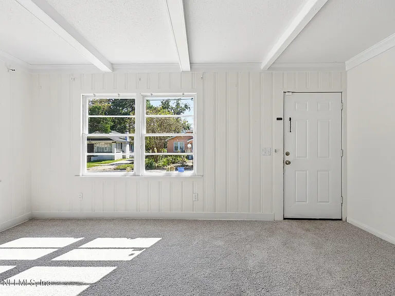 2755 Green St — Photo 5