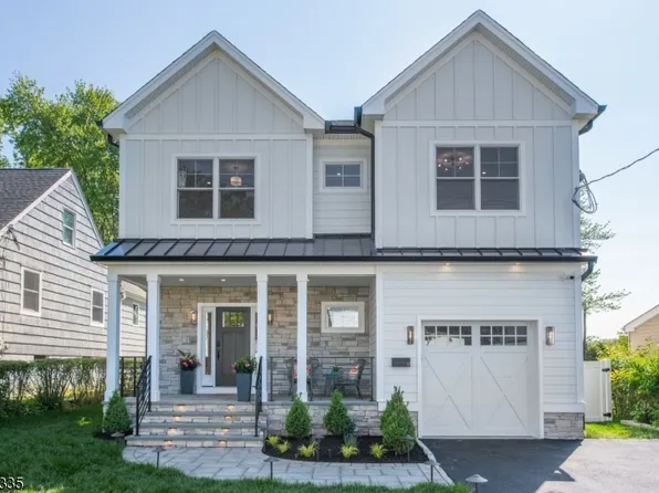 9 Plain St, Summit City, NJ 07901