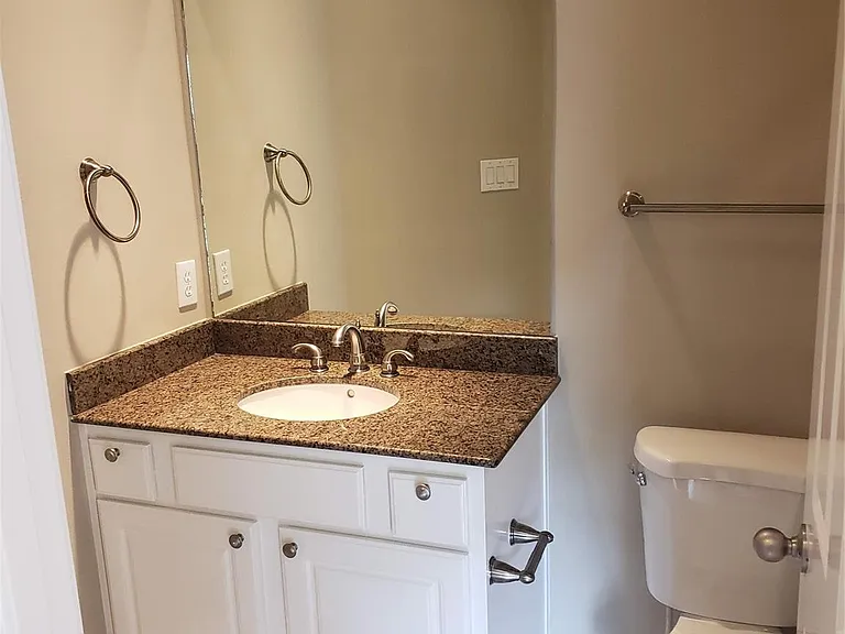 3440 Cline St — Photo 7