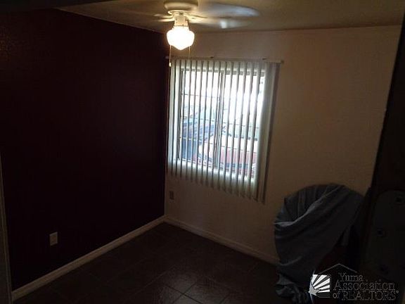 5th image of 2364 E Uribe St