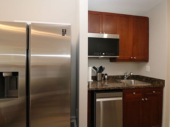 5th image of 965 Registry Blvd #209L