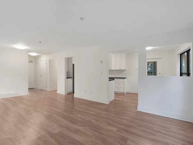 6597 Applecross Rd — Photo 5