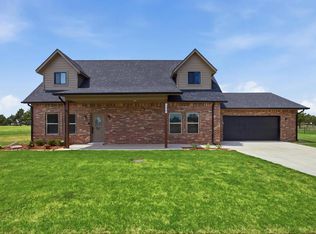 1801 Fairway Dr, Guthrie, OK 73044