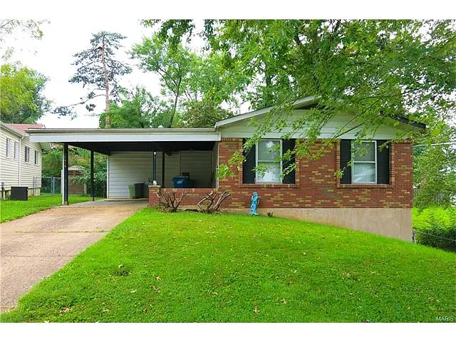 10414 Fourwinds Ct photo 1