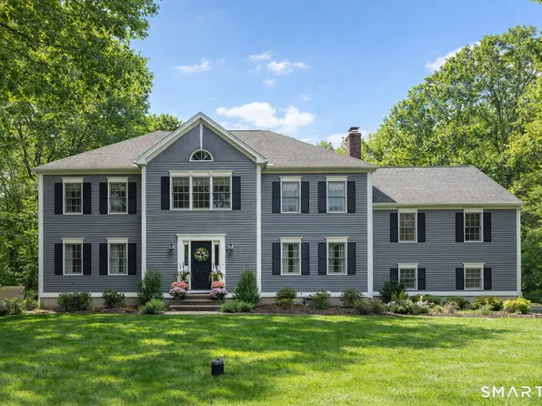 322 Willow Road, Guilford, CT 06437