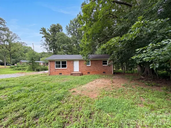3806 Vanderburg Dr S, Concord, NC 28025