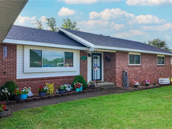 1911 S 10th Str St, Rogers, AR 72758
