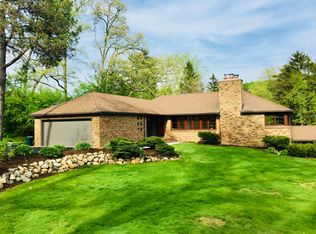 125 Guilford Rd, Bloomfield Hills, MI 48304