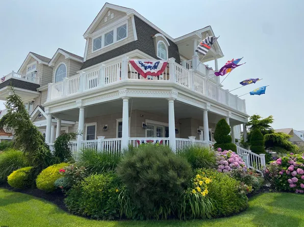7 Ocean Dr W, Brigantine, NJ 08203