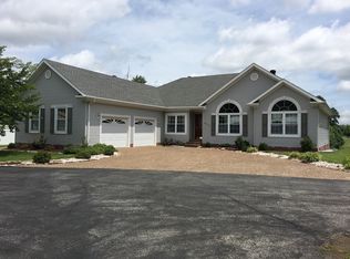 1612 Leitchfield Rd, Owensboro, KY 42303