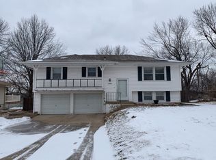 15312 E 35th St S, Independence, MO 64055