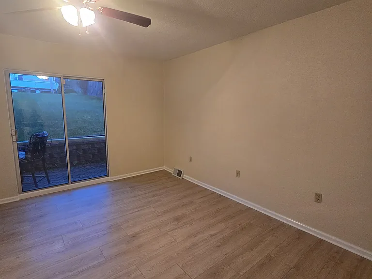 193 Liberty St #1 — Photo 9