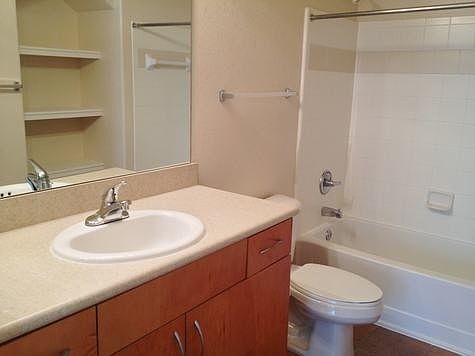 3rd image of 8290 Gate Pkwy W Unit 314