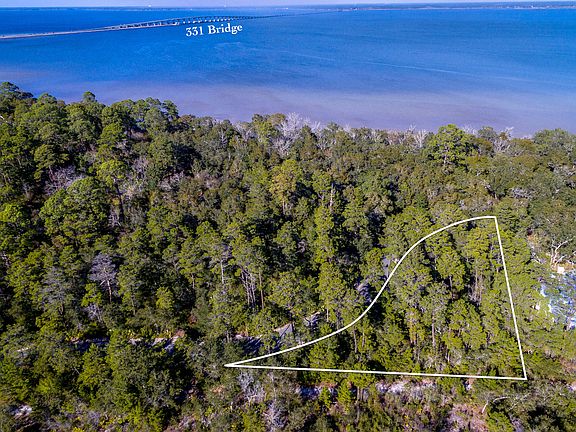 2nd image of 25 Nicole Forest Dr