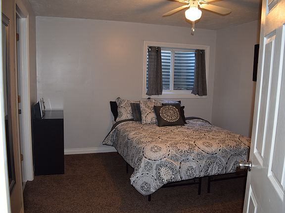 Bedroom 3 in basement