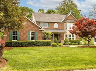 18843 Mallard Cv, Middleburg Heights, OH