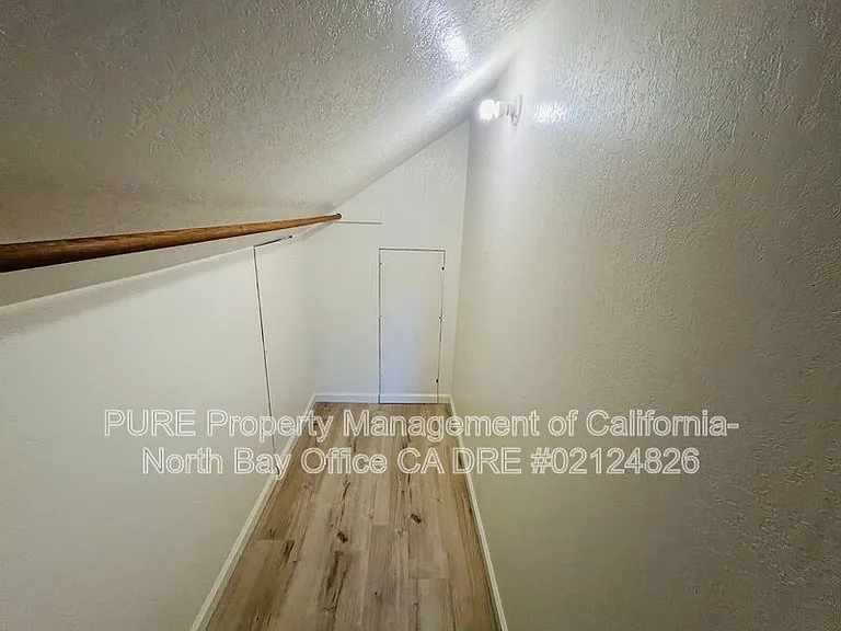 296 Gardens Ave — Photo 14