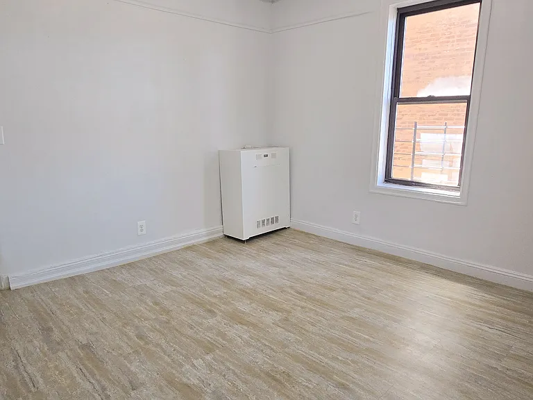 731 Gerard Ave #2B — Photo 12