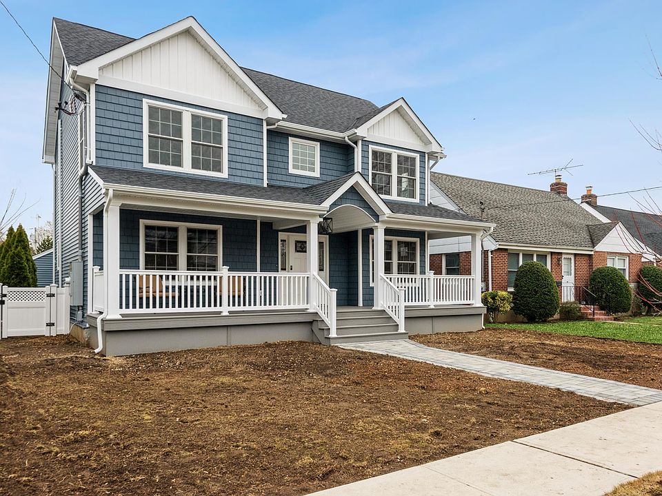 1st image of 598 Marcellus Rd