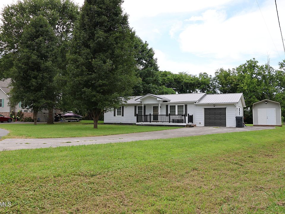 1st image of 518 Circle Dr NW