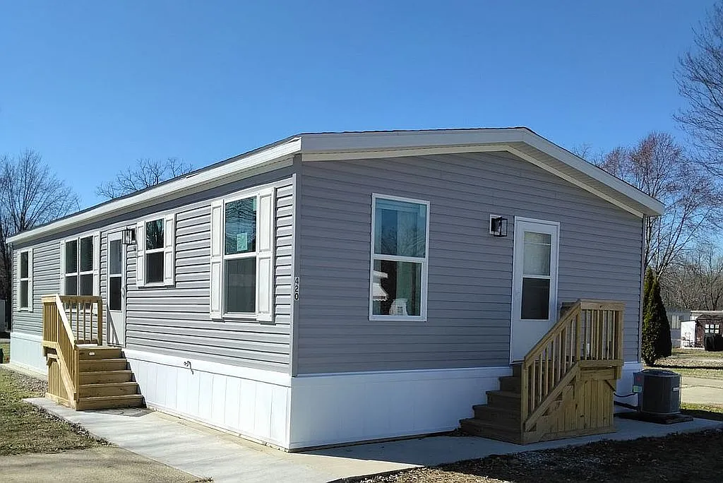 420 Miller Cv photo 1